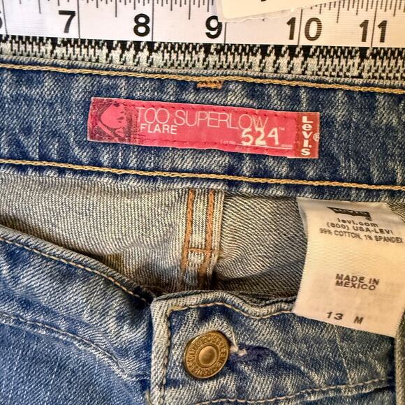 Levi's 524 Too Superlow Women's Jeans Light Blue Denim Flare Size 13M - Picture 4 of 8